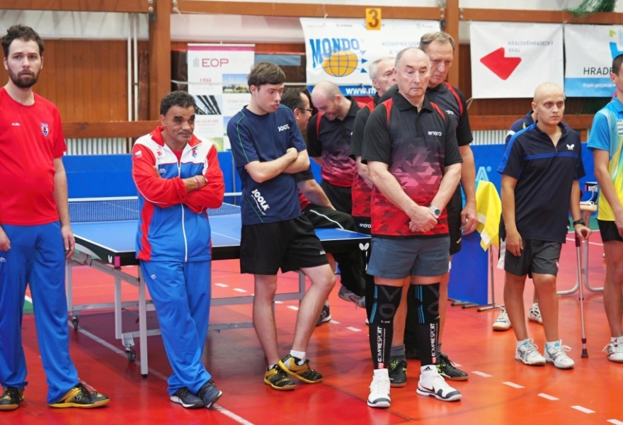 Mez.turnaj tělesně postižených stolní tenis Pohár města Hradec Králové 16.11.19 - 51